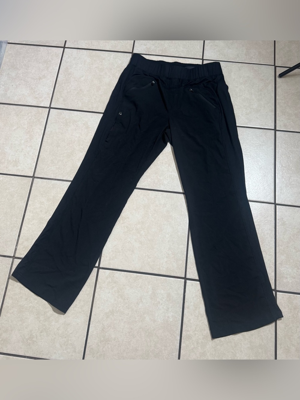 White Cross Wide-Leg Black Active Pants